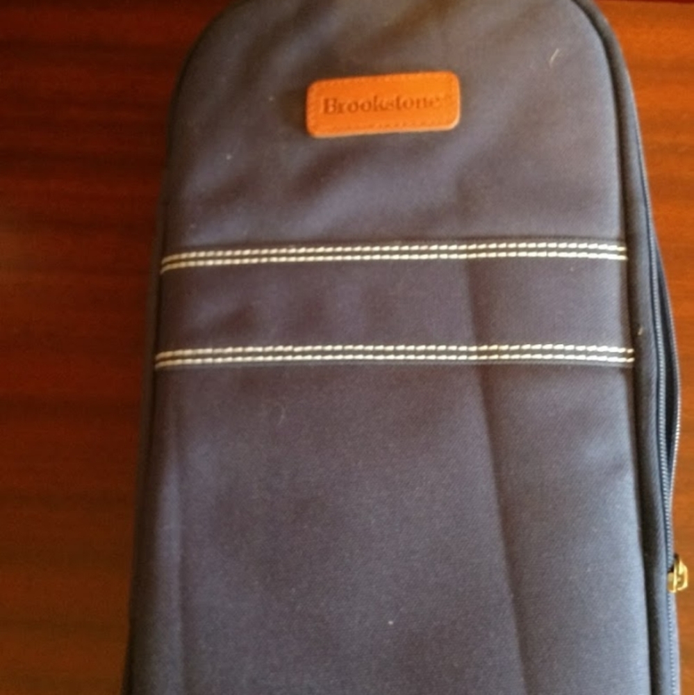 Insulated Wine Bottle Carrier With Accessories